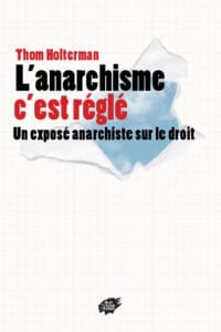 L’État utilise le droit pour dominer. C’est le droit étatique. Les anarchistes contestent ce droit, parce que ce droit est l’expression du pouvoir de l’État. À coté du droit étatique, il y a aussi le droit non étatique. Souvent, et sans s’en rendre compte, les anarchistes utilisent une telle sorte de droit. Ce livre traite de ce droit non étatique que l’on qualifie même quelquefois de « droit anarchiste ».